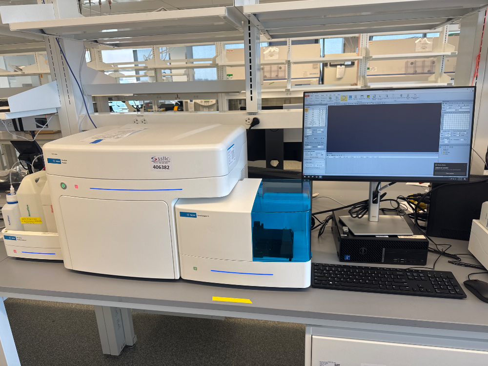Image of Agilent NovoCyte Penteon Flow Cytometer